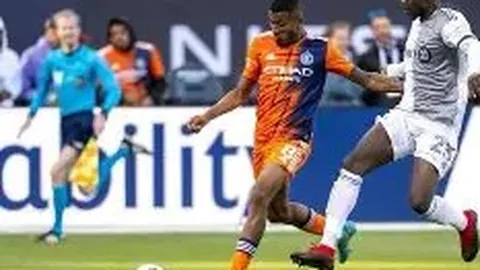 《汉阳门花园》凤凰山畔盛放，武汉媒体盛赞：梦幻客场独一无二